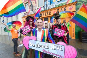 NO REPRO FEE** Eddie McGuinness Gay Matchmaker for The Outing LGBT+ Music & Matchmaking Festival Enjoying the Outing Festival, Lisdoonvarna with friends and Ringmaster of Love Paul Ryder with Candy Warhol Photograph by Eamon Ward (Further information from Eddie McGuinness 086-3884242 )**